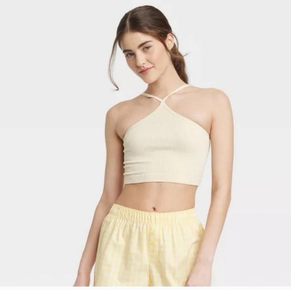 ❤️10/$16 New colsie crop tank sports bra